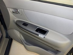 2011款 1.5L 手动 尊贵型