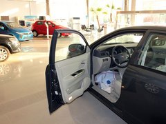 2011款 1.5L 手动 尊贵型