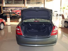 2011款 1.5L 手动 尊贵型