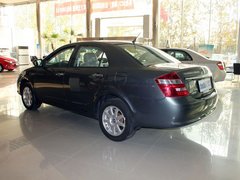 2011款 1.5L 手动 尊贵型