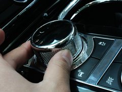2011款 Supersport 5.0 自动 旗舰尊崇版