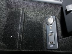 2011款 Supersport 5.0 自动 旗舰尊崇版