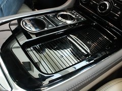 2011款 Supersport 5.0 自动 旗舰尊崇版