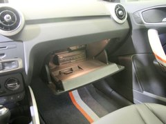 2012款 1.4T Urban