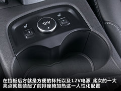 2012款 两厢 2.0L DCT 豪华运动型