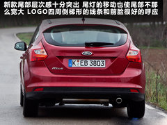 2012款 两厢 2.0L DCT 豪华运动型