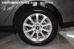 2012款 两厢 2.0L DCT 豪华运动型