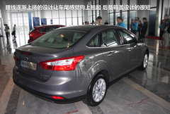 2012款 两厢 2.0L DCT 豪华运动型