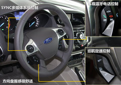 2012款 两厢 2.0L DCT 豪华运动型