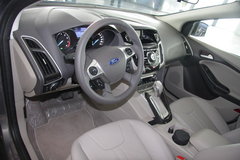 2012款 两厢 2.0L DCT 豪华运动型