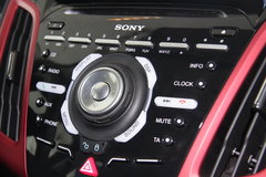 2012款 两厢 2.0L DCT 豪华运动型