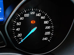 2012款 两厢 2.0L DCT 豪华运动型
