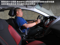 2012款 两厢 2.0L DCT 豪华运动型