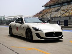 2012款 4.7L MC Stradale