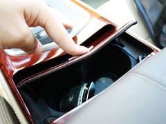 2011款 2.0T 自动 精英型