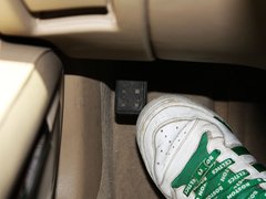 2011款 2.0T 自动 精英型