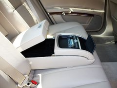 2011款 2.0T 自动 精英型
