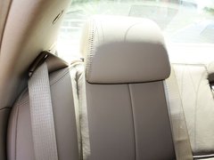 2011款 2.0T 自动 精英型