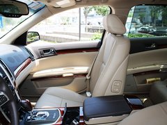 2011款 2.0T 自动 精英型