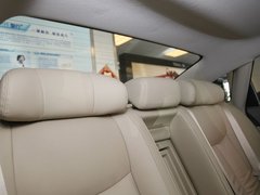 2011款 2.5L 尊雅版