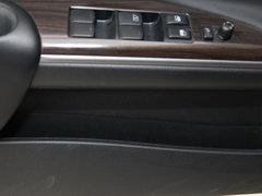 2011款 2.5L 尊雅版