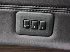 2011款 3.5L 尊领版