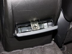 2011款 3.5L 尊领版