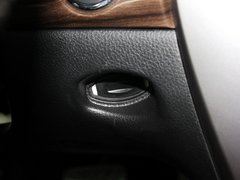 2011款 3.5L 尊领版