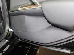2011款 3.5L 尊领版