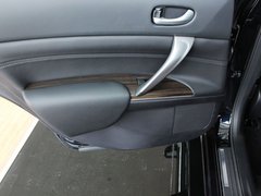 2011款 3.5L 尊领版