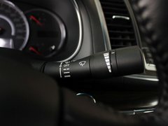 2011款 3.5L 尊领版