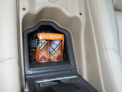 2010款 2.5L AT V6 Royal真皮导航版