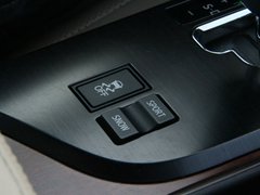 2010款 2.5L AT V6 Royal真皮导航版