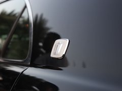 2010款 2.5L AT V6 Royal真皮导航版