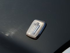 2010款 2.5L AT V6 Royal真皮导航版