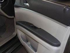 2011款 2.4L LT行政版 7座