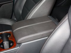 2011款 V6 TSI 高配型 5座