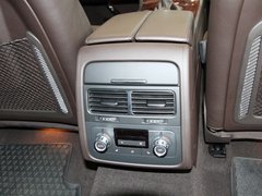 2011款 V6 TSI 豪华型 5座