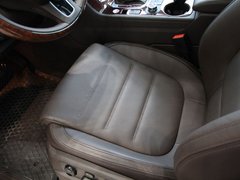 2011款 V6 TSI 豪华型 5座