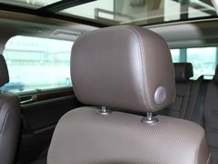 2011款 V6 TSI 豪华型 5座