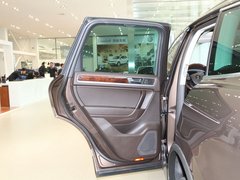2011款 V6 TSI 豪华型 5座