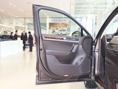2011款 V6 TSI 豪华型 5座