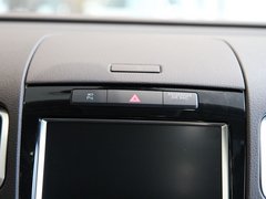 2011款 V6 TSI 豪华型 5座