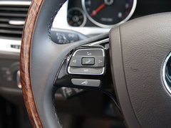 2011款 V6 TSI 豪华型 5座