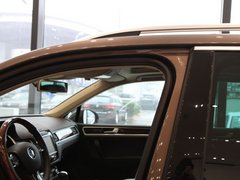 2011款 V6 TSI 豪华型 5座