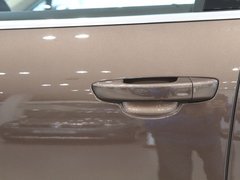 2011款 V6 TSI 豪华型 5座