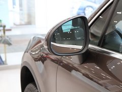 2011款 V6 TSI 豪华型 5座