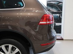 2011款 V6 TSI 豪华型 5座