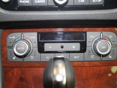 2011款 V6 TSI 豪华型 5座