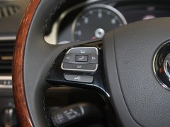 2011款 V6 TSI 豪华型 5座